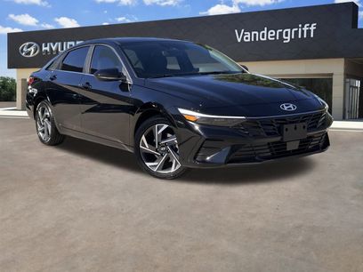 Used 2024 Hyundai Elantra SEL w/ Convenience Package
