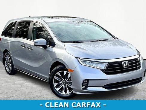 Used 2023 Honda Odyssey EX-L image 3