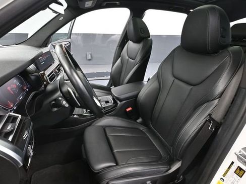 Used 2023 BMW X3 xDrive30i AWD/4WD image 25