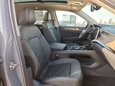 New 2026 Volkswagen Atlas SE FWD image 15