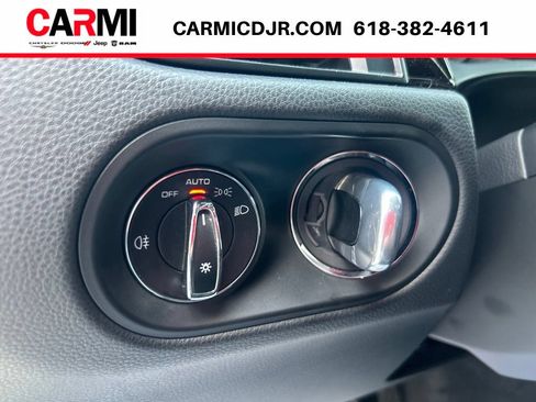 Used 2020 Porsche Macan S AWD/4WD image 16