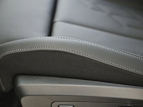 New 2026 BMW X3 xDrive30 w/ Convenience Package image 19