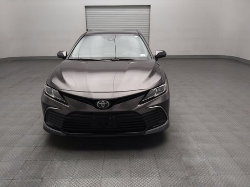 Used 2021 Toyota Camry LE FWD image 15