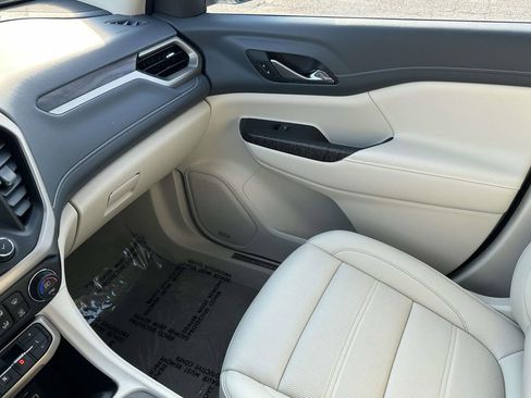 Used 2023 GMC Acadia Denali w/ Denali Ultimate Package image 36