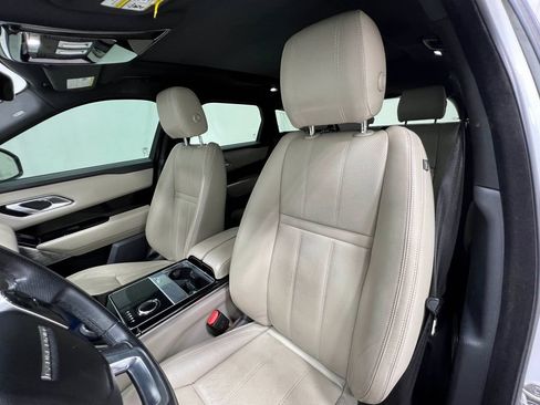 Used 2018 Land Rover Range Rover Velar R-Dynamic SE AWD/4WD image 15