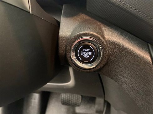 Certified 2022 Chevrolet TrailBlazer LT w/ Driver Confidence Package image 23