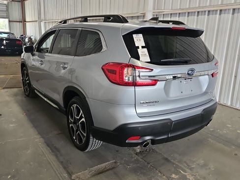 Used 2023 Subaru Ascent Limited AWD/4WD image 7
