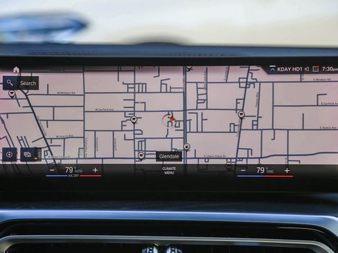 Used 2023 BMW M340i image 11