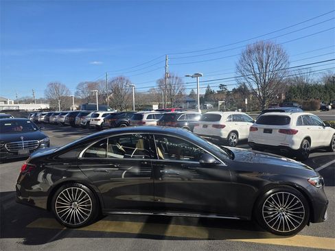 Certified 2025 Mercedes-Benz E 350 4MATIC Sedan image 8