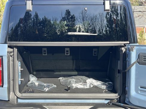 New 2025 Ford Bronco Outer Banks image 21