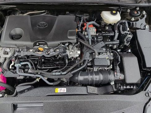 Used 2025 Toyota Camry LE FWD image 22