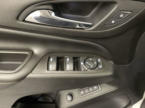 Used 2020 Chevrolet Equinox Premier w/ LPO, Floor Liner Package image 15