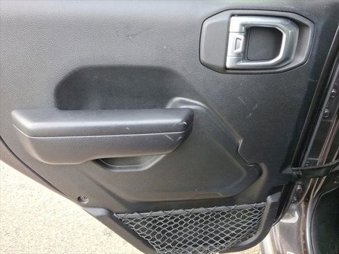 Certified 2021 Jeep Gladiator Mojave image 19