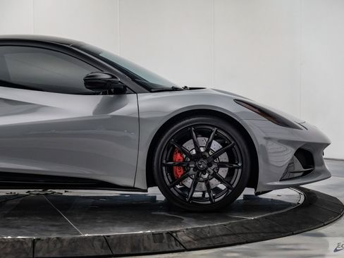 Used 2025 Lotus Emira RWD image 27