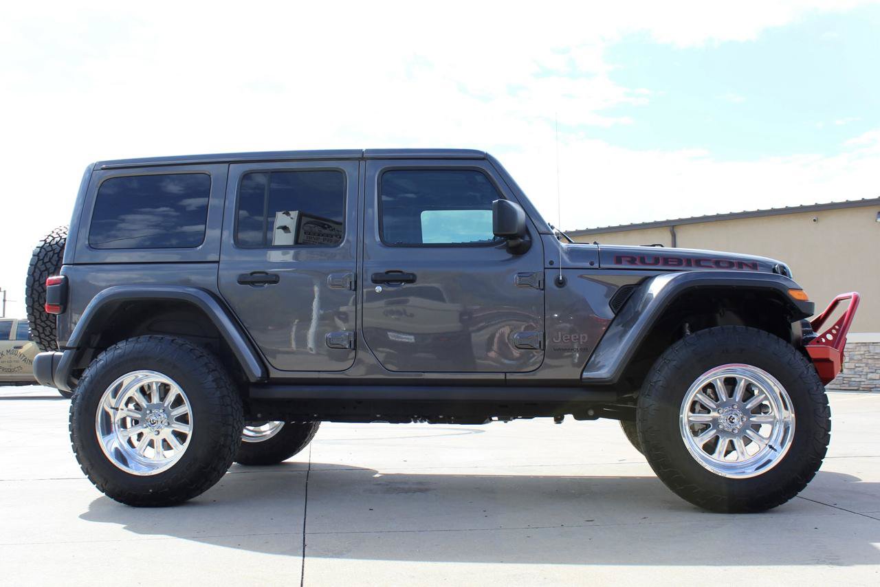 Used 2018 Jeep Wrangler Unlimited Rubicon AWD/4WD image 41