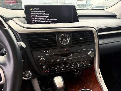 Used 2019 Lexus RX 350L AWD image 12