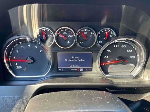 Used 2022 Chevrolet Silverado 1500 RST w/ Redline Edition image 24