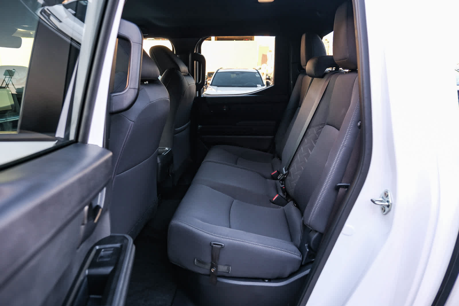 Certified 2024 Toyota Tacoma SR5 AWD/4WD image 21