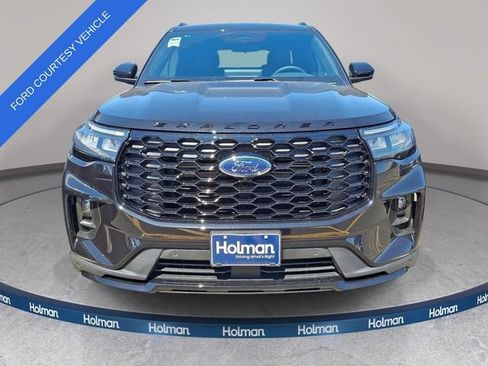 Used 2026 Ford Explorer ST-Line AWD/4WD image 2