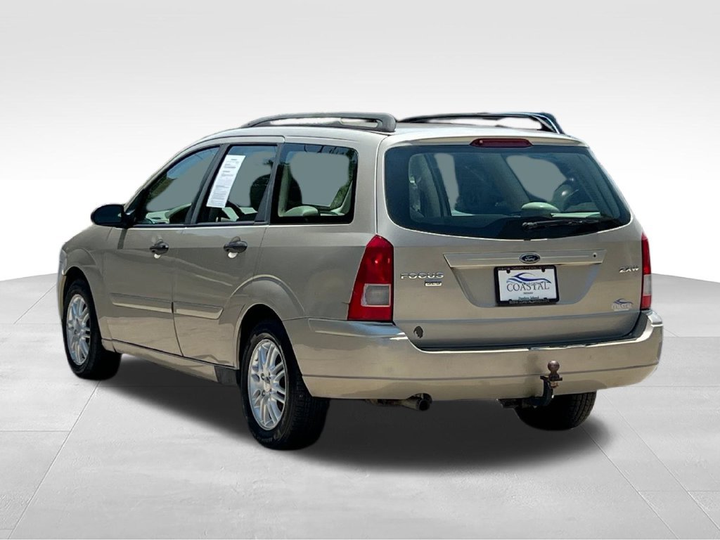 Used 2006 Ford Focus ZXW Wagon FWD image 10