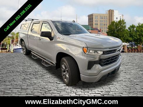 Used 2024 Chevrolet Silverado 1500 RST w/ Z71 Off-Road Package AWD/4WD image 1