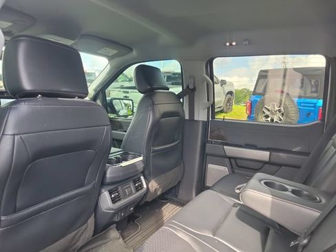 Used 2022 Ford F150 Lariat w/ Equipment Group 502A High AWD/4WD image 10