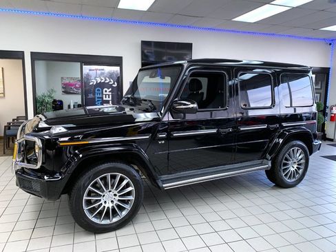 Used 2019 Mercedes-Benz G 550 w/ AMG Line image 2