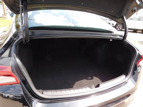 Used 2022 Kia K5 LXS FWD image 9