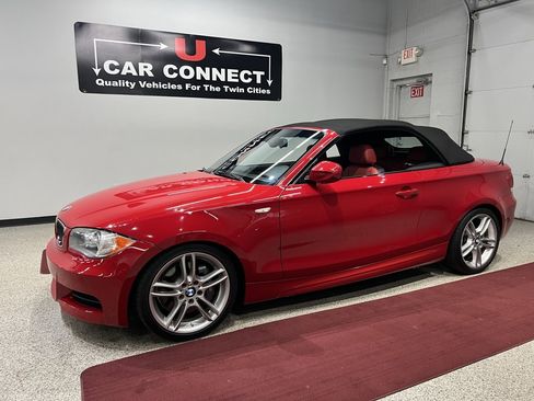 Used 2010 BMW 135i Convertible w/ Premium Pkg image 58