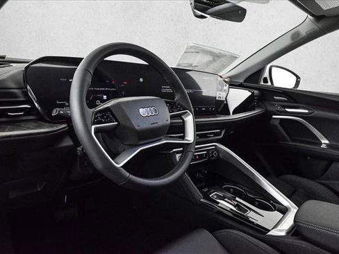 New 2025 Audi Q5 Premium Plus image 10