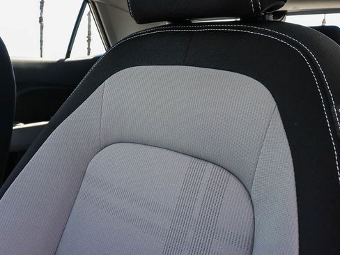 New 2026 Hyundai Venue SEL FWD image 33