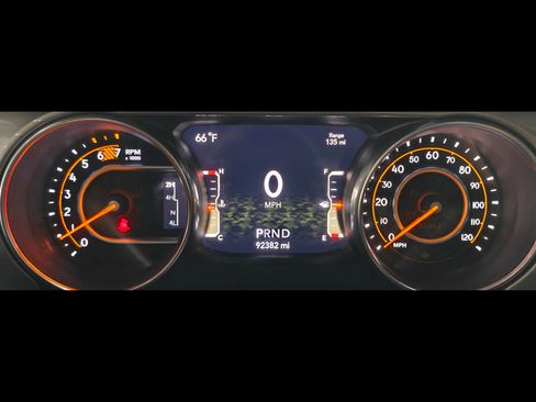 Used 2019 Jeep Wrangler Unlimited Sahara w/ Cold Weather Group AWD/4WD image 50