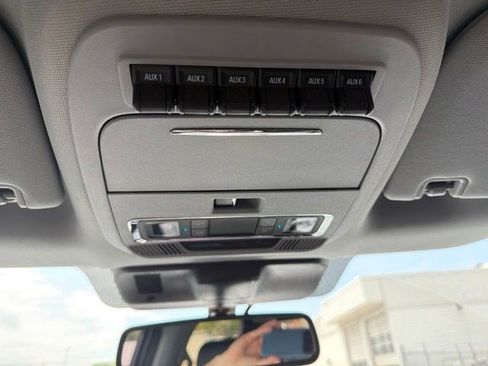 Used 2024 Ford F250 Lariat w/ FX4 Off-Road Package AWD/4WD image 26