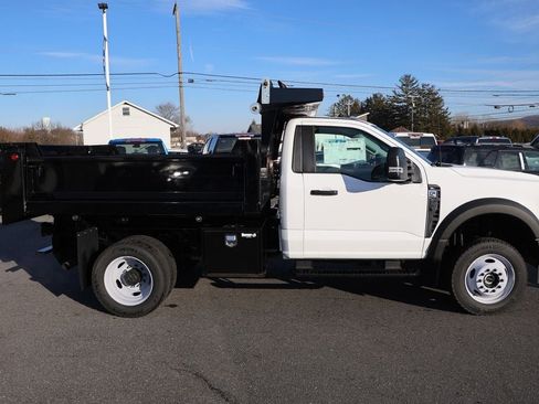Used 2024 Ford F550 4x4 Regular Cab Super Duty image 3