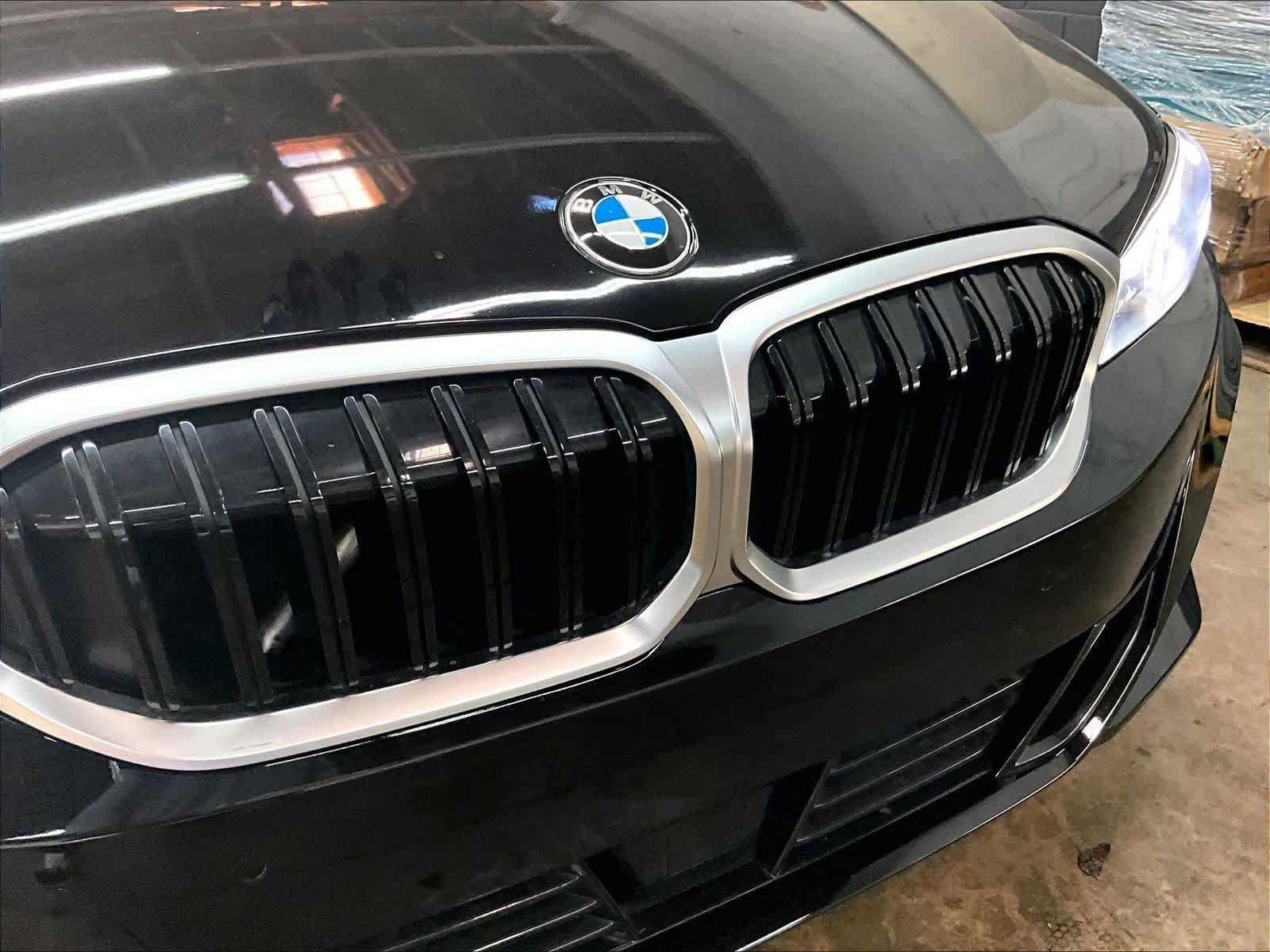 Used 2025 BMW 330i Sedan w/ Convenience Package RWD image 34