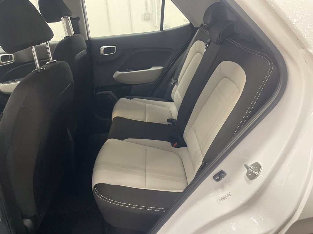 Used 2022 Hyundai Venue SEL w/ Cargo Package FWD image 14