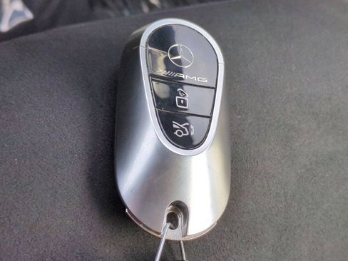 Certified 2026 Mercedes-Benz CLE 53 AMG 4MATIC Cabriolet image 28