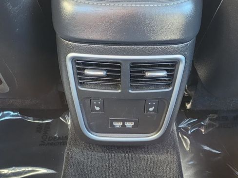 Used 2022 Dodge Charger SXT w/ Leather Interior Group image 15