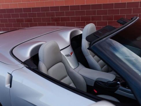 Used 2007 Chevrolet Corvette Convertible w/ Preferred Equipment Group image 39
