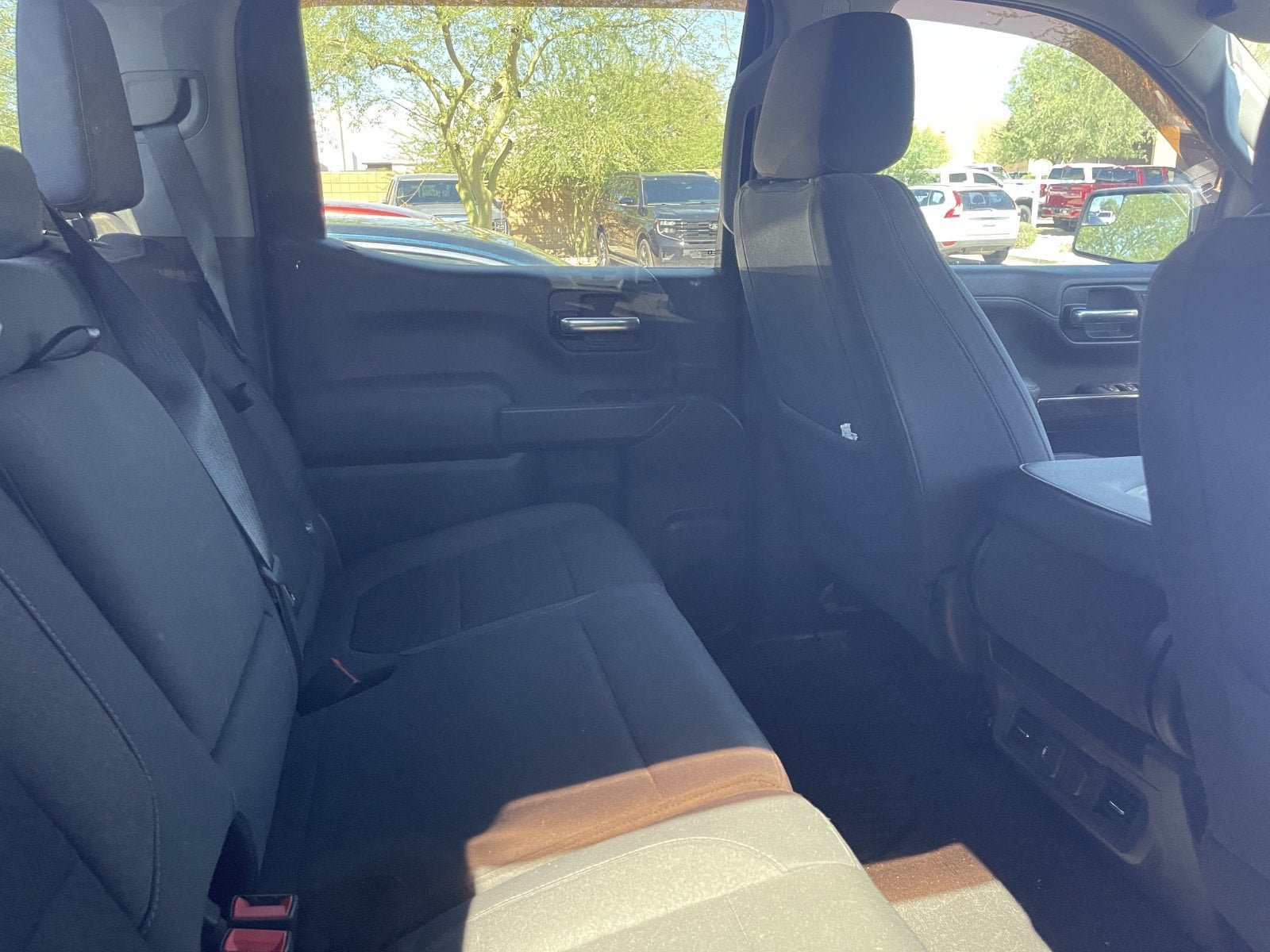 Used 2020 Chevrolet Silverado 1500 LT w/ All-Star Edition AWD/4WD image 6