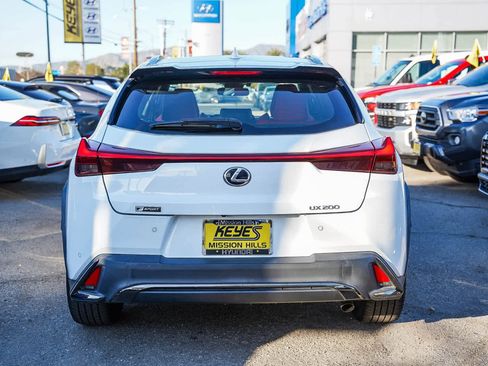 Used 2021 Lexus UX 200 F Sport w/ Accessory Package (Z2) image 9