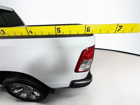 Used 2023 RAM 1500 Big Horn AWD/4WD image 36