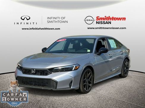 Used 2025 Honda Civic Sport image 3