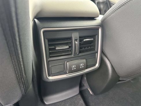 Certified 2023 Subaru Forester Premium AWD/4WD image 9