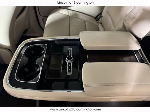 Used 2018 Lincoln Navigator Reserve w/ Technology Package image 57