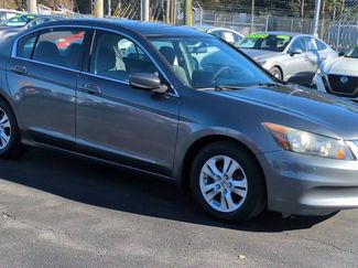 Used 2011 Honda Accord LX video 2