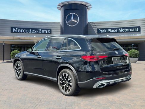 Certified 2025 Mercedes-Benz GLC 350e GLC 350e image 3