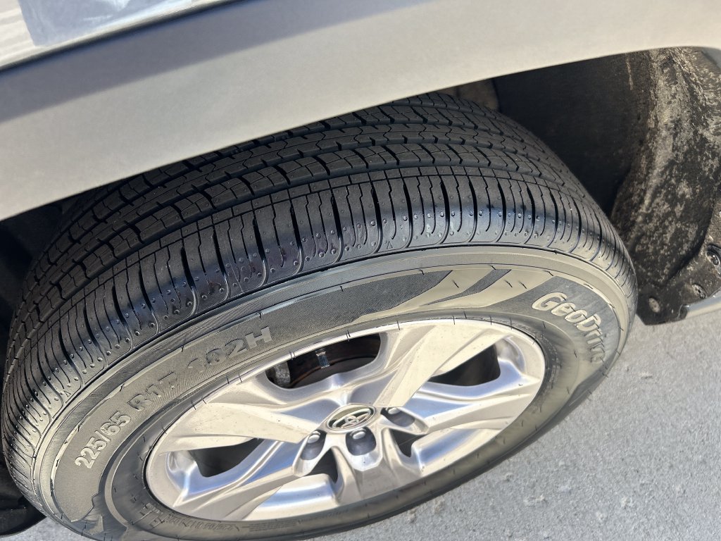 Certified 2025 Toyota RAV4 XLE AWD/4WD image 22