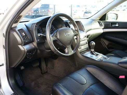 Used 2012 INFINITI G25 Journey image 11
