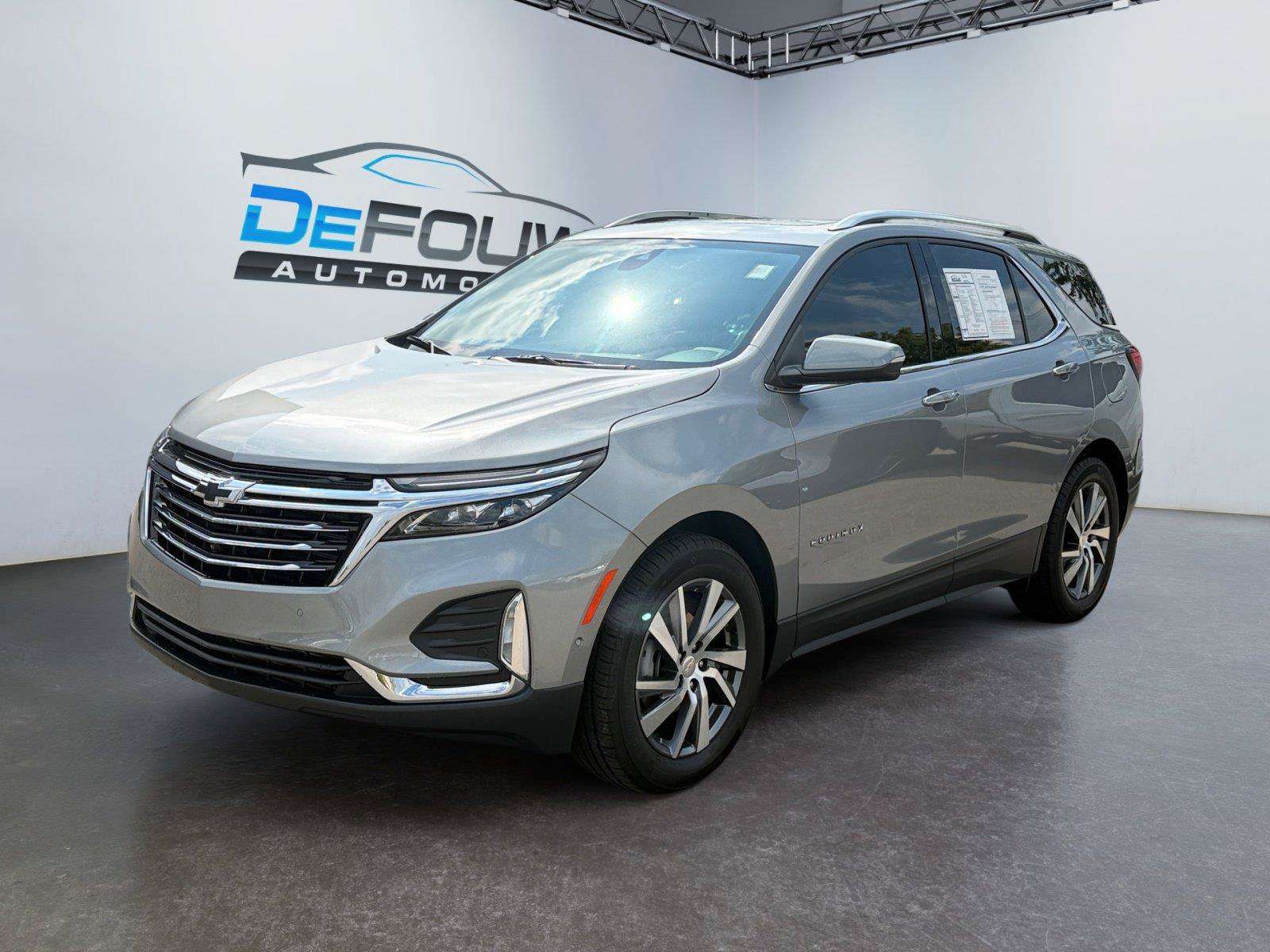 Used 2024 Chevrolet Equinox Premier FWD image 7